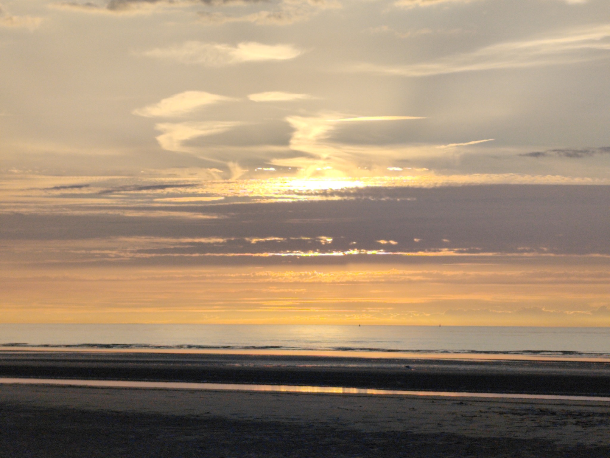 Bray-Dunes – Un coucher de soleil sur la mer